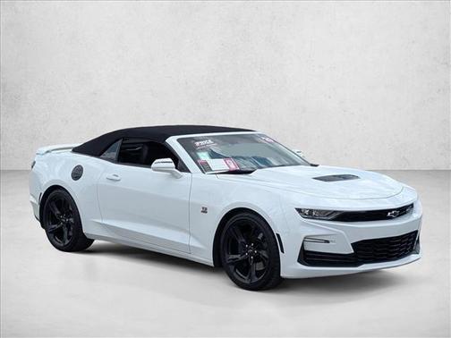Summit White 2020 Chevrolet Camaro 2SS