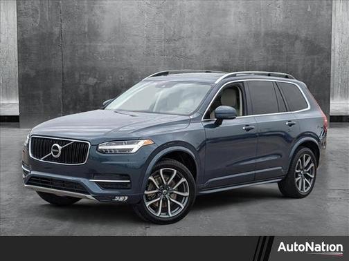 2019 Volvo XC90 T5 Momentum