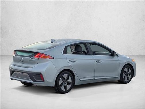 2020 Hyundai IONIQ Hybrid SEL