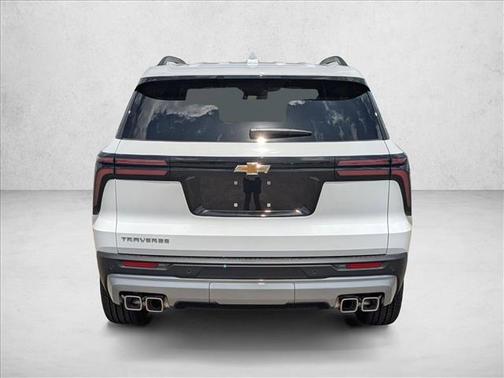 Summit White 2026 Chevrolet Traverse LT