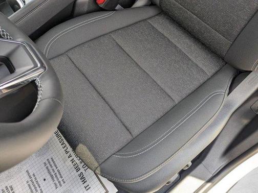 Summit White 2026 Chevrolet Traverse LT