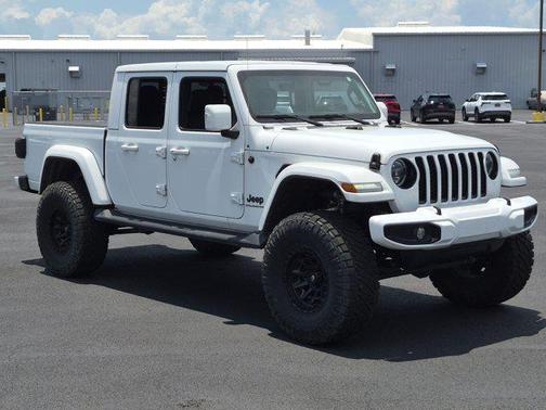 Bright White Clearcoat 2023 Jeep Gladiator High Altitude 4x4