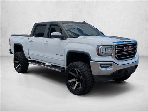 White 2018 GMC Sierra 1500 SLE