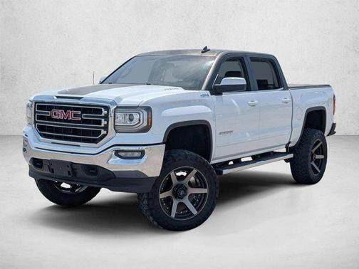White 2018 GMC Sierra 1500 SLE