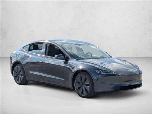 2025 Tesla Model 3 Long Range