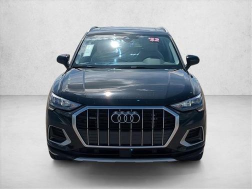 Mythos Black Metallic 2022 Audi Q3 40 Premium