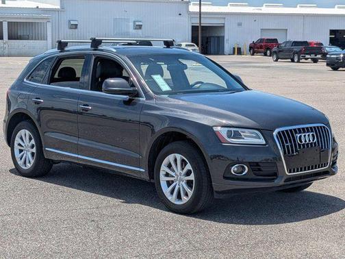 Daytona Gray Pearl Effect 2015 Audi Q5 2.0T Premium Plus