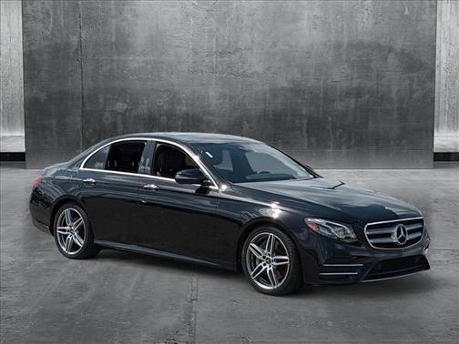 2017 Mercedes-Benz E-Class E 300 Luxury