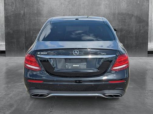 2017 Mercedes-Benz E-Class E 300 Luxury