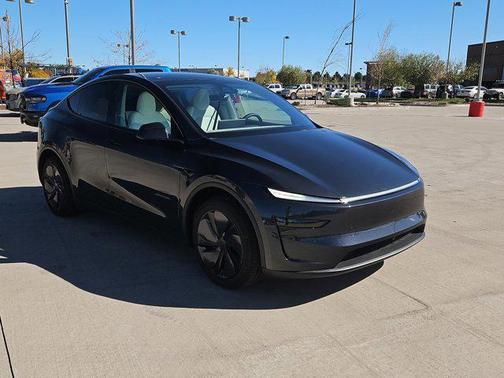 2026 Tesla Model Y Long Range Dual Motor All-Wheel Drive