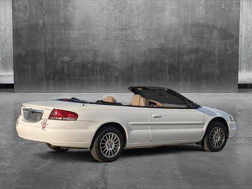 2004 Chrysler Sebring Base