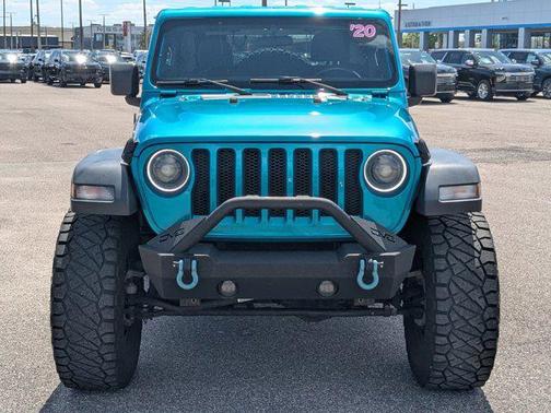 Bikini Pearlcoat 2020 Jeep Wrangler Sport S
