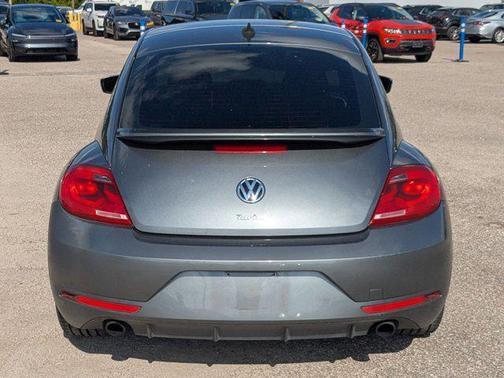 2014 Volkswagen Beetle DSG 2.0T R-Line