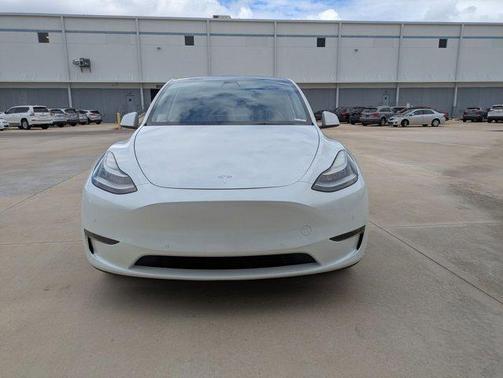 Pearl White Multi-Coat 2021 Tesla Model Y Long Range Dual Motor All-Wheel Drive
