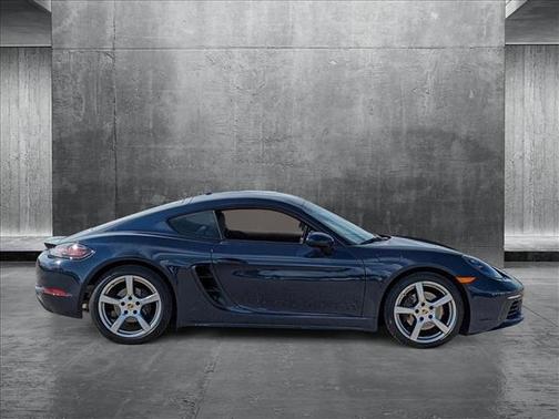 2018 Porsche 718 Cayman Base