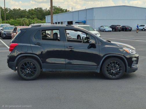 Mosaic Black Metallic 2021 Chevrolet Trax LT