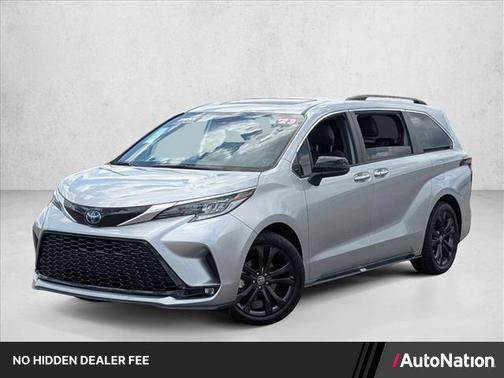 Celestial Silver Metallic 2023 Toyota Sienna XSE 7 Passenger
