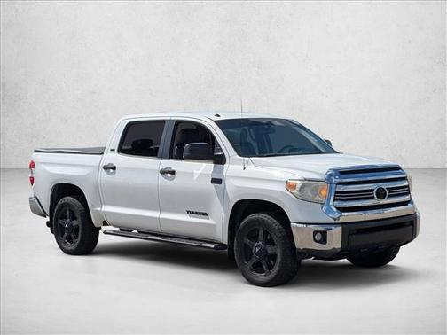 2017 Toyota Tundra SR5