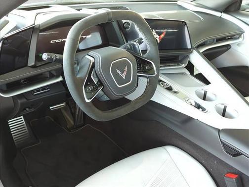 Blade Silver Metallic 2026 Chevrolet Corvette Stingray w/2LT