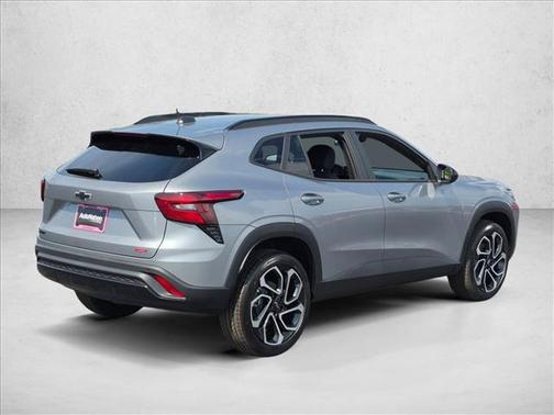 Sterling Gray Metallic 2026 Chevrolet Trax FWD 2RS