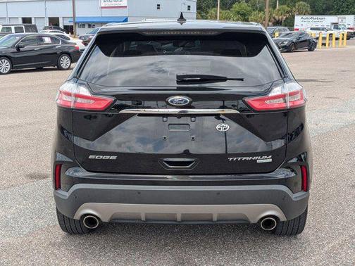 Agate Black 2020 Ford Edge Titanium