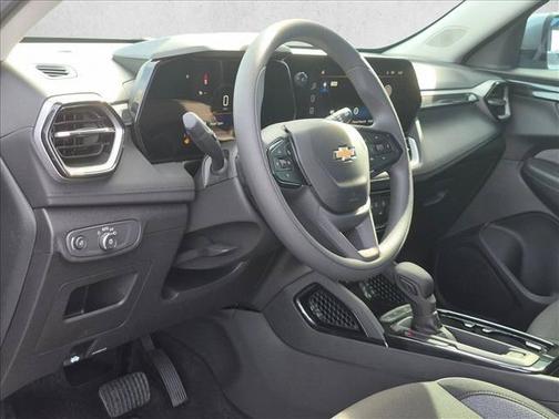 Sterling Gray Metallic 2026 Chevrolet Trailblazer LT