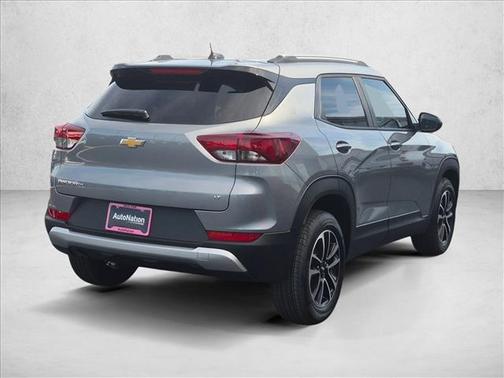 Sterling Gray Metallic 2026 Chevrolet Trailblazer LT
