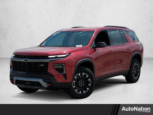 Radiant Red Tintcoat 2026 Chevrolet Traverse AWD Z71