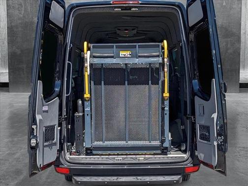 2014 Mercedes-Benz Sprinter 2500 High Roof