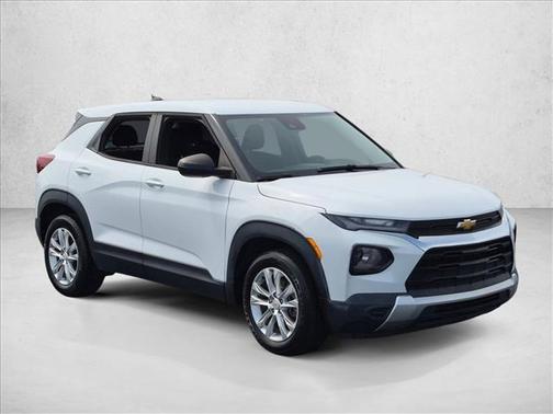 Summit White 2021 Chevrolet Trailblazer LS