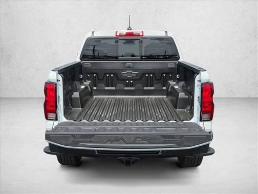 Summit White 2026 Chevrolet Colorado WT