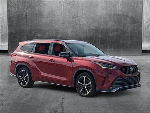 2021 Toyota Highlander XSE