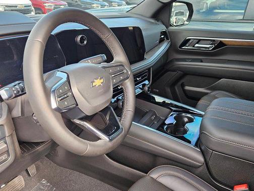 2026 Chevrolet Suburban High Country, RWD