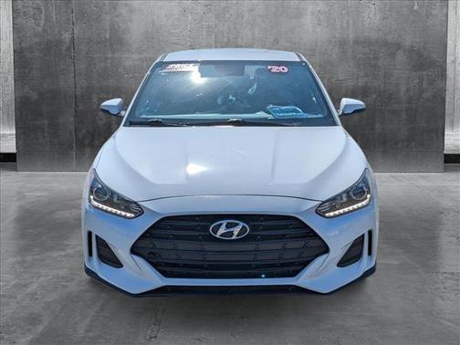 2020 Hyundai Veloster 2