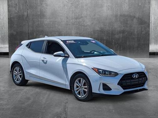 2020 Hyundai Veloster 2
