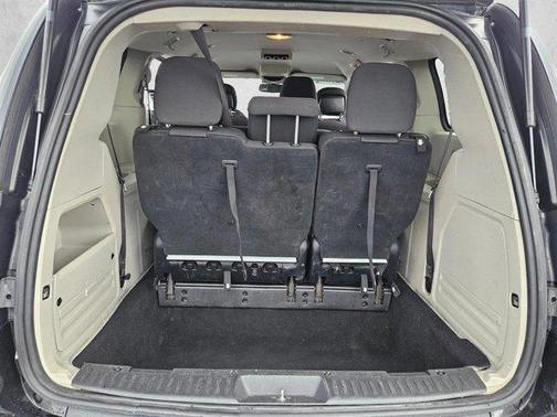 Black Onyx Crystal Pearlcoat 2019 Dodge Grand Caravan SE