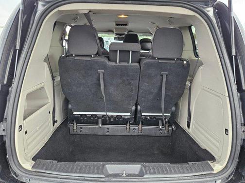 Black Onyx Crystal Pearlcoat 2019 Dodge Grand Caravan SE