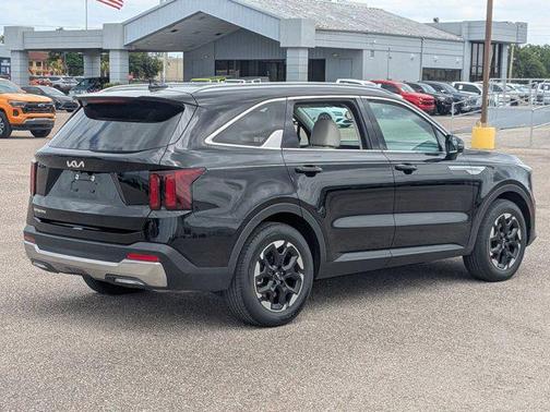 Ebony Black 2024 Kia Sorento S