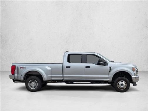 2022 Ford F-350 XL