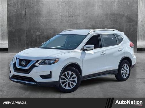 2018 Nissan Rogue SV