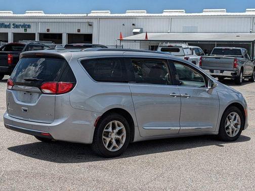 2019 Chrysler Pacifica Limited
