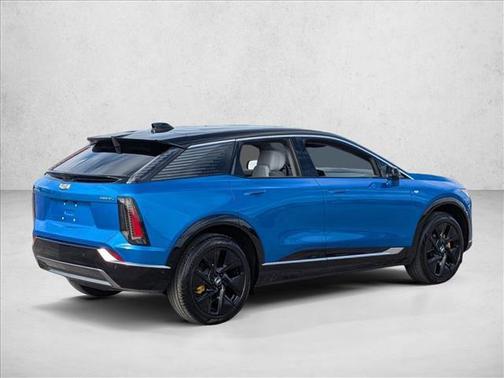 2025 Cadillac OPTIQ Luxury 1 AWD