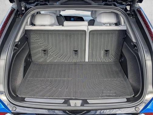 2025 Cadillac OPTIQ Luxury 1 AWD