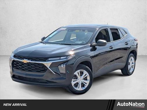 Mosaic Black Metallic 2024 Chevrolet Trax LS