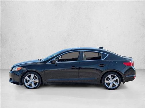 2013 Acura ILX 2.0L w/Premium Package