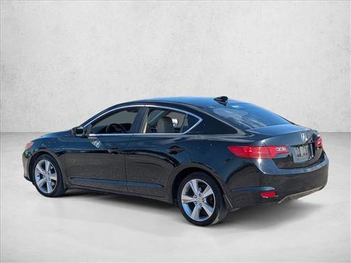 2013 Acura ILX 2.0L w/Premium Package