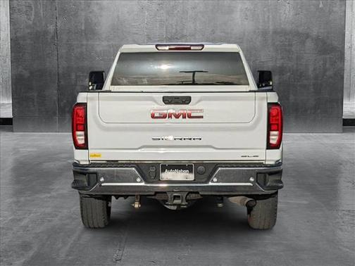 2022 GMC Sierra 2500 SLE
