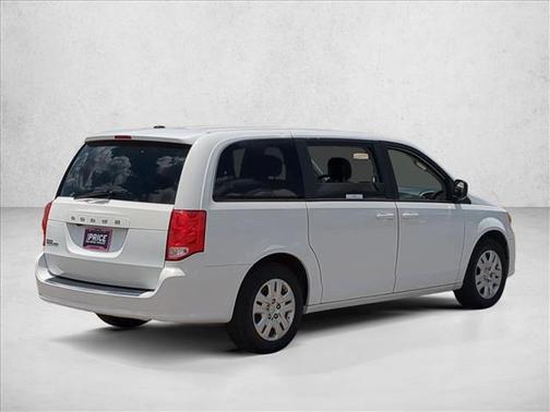 White Knuckle Clearcoat 2018 Dodge Grand Caravan SE