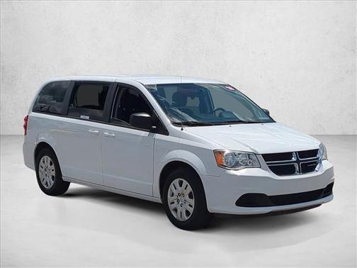 White Knuckle Clearcoat 2018 Dodge Grand Caravan SE