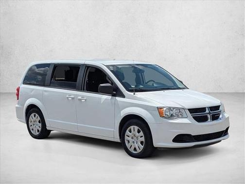 White Knuckle Clearcoat 2018 Dodge Grand Caravan SE